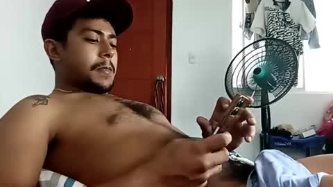 Snapshot of esteban_verg chatting on 23, 1, 2025 wailer1996 online show from 23, 1, 2025