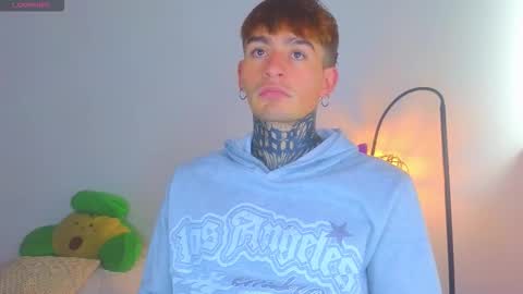 Snapshot of estebanchar_ chatting on 6, 1, 2026 Esteban independent model online show from 6, 1, 2026