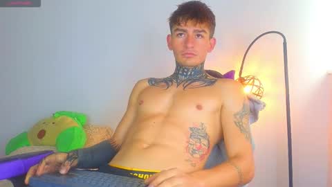 Snapshot of estebanchar_ chatting on 13, 1, 2026 Esteban independent model online show from 13, 1, 2026