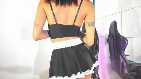 Estefa G online show from 1, 10, 2025