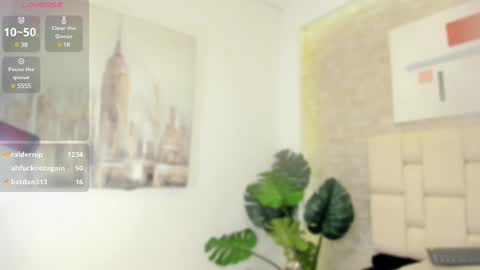 Snapshot of estefanyy_ chatting on 17, 2, 2025 estefany online show from 17, 2, 2025