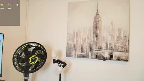 Snapshot of estefanyy_ chatting on 4, 3, 2025 estefany online show from 4, 3, 2025