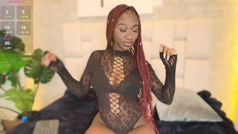 Snapshot of estefanyy_ chatting on 5, 3, 2025 estefany online show from 5, 3, 2025