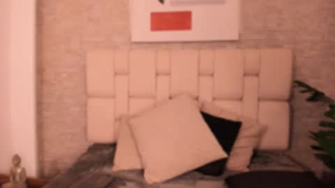 Snapshot of estefanyy_ chatting on 14, 11, 2025 estefany online show from 14, 11, 2025