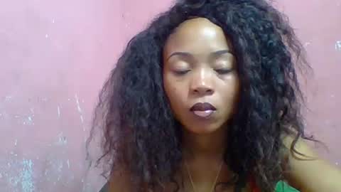 estelah20 online show from 23, 9, 2025