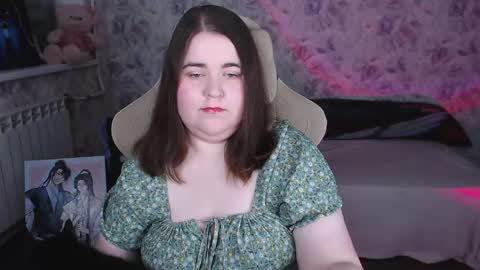 estelle_hicks online show from 5, 6, 2026