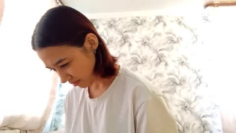 estellekirbo online show from 9, 2, 2026