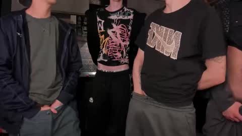 Snapshot of esthetics_boys chatting on 11, 1, 2026 LOUIS online show from 11, 1, 2026