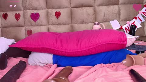 Estrella online show from 7, 2, 2025