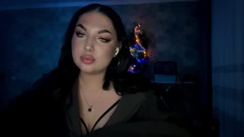 Snapshot of estrellaibbotson chatting on 28, 2, 2026 Lola online show from 28, 2, 2026