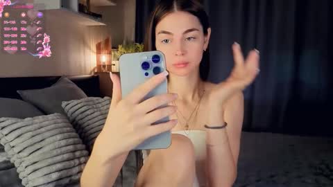 Mary online show from 7, 10, 2025