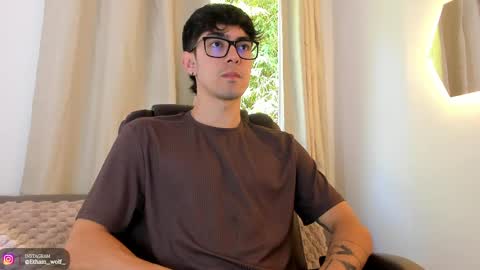 etham_wolf1 online show from 9, 5, 2026