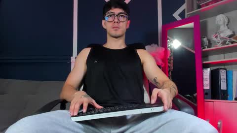 Etham online show from 28, 11, 2025