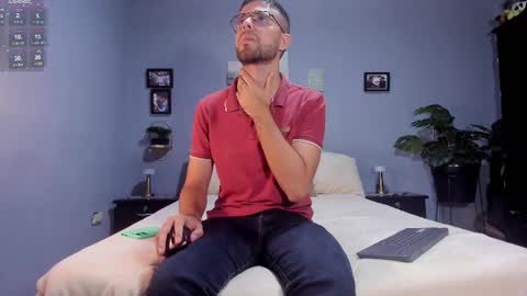 Snapshot of ethan_adam chatting on 1, 3, 2025 ADAM TAYLOR ETHAN CAMBAL INDEPENDENT MODELS online show from 1, 3, 2025