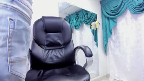 Ethan online show from 5, 2, 2025