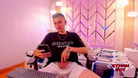 Ethan online show from 7, 2, 2026