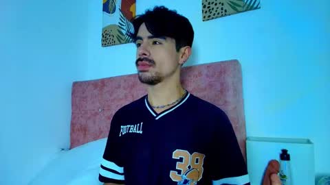 Snapshot of ethan_briggs chatting on 13, 1, 2026 ethan online show from 13, 1, 2026