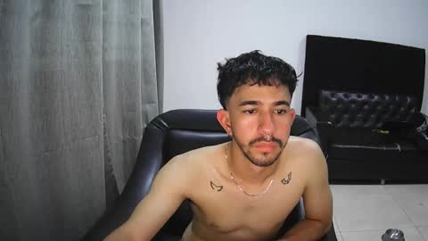 Snapshot of ethan_col chatting on 15, 9, 2025 ethan_col online show from 15, 9, 2025