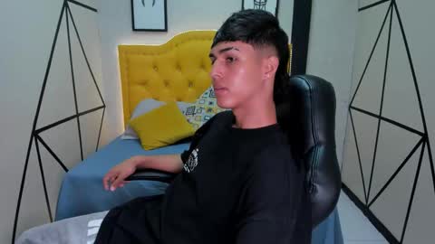 E T H A N  online show from 6, 2, 2026