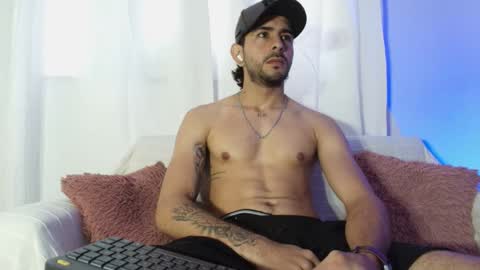 Ethan Muller online show from 4, 3, 2026