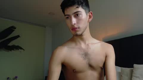 Snapshot of ethan_skiny_ chatting on 5, 11, 2025 Joan online show from 5, 11, 2025