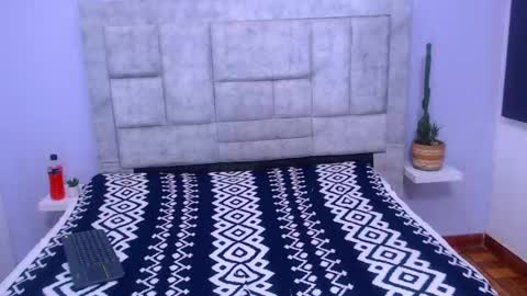 Ethan Villa online show from 4, 2, 2025