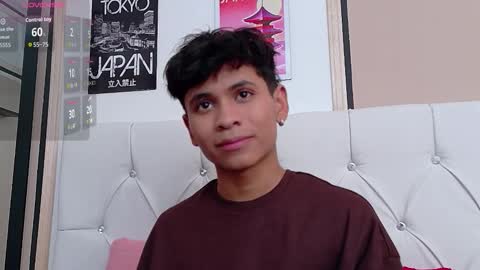 Snapshot of ethan_westt chatting on 12, 11, 2025 Ethan online show from 12, 11, 2025