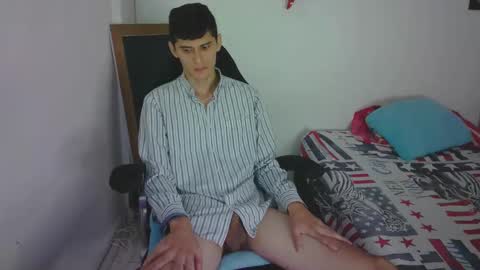 Snapshot of ethancoleeman chatting on 18, 1, 2025 EthanColeeman online show from 18, 1, 2025