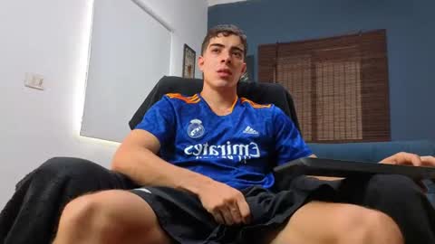Snapshot of ethangreey1 chatting on 30, 6, 2026 ethangreey1 online show from 30, 6, 2026