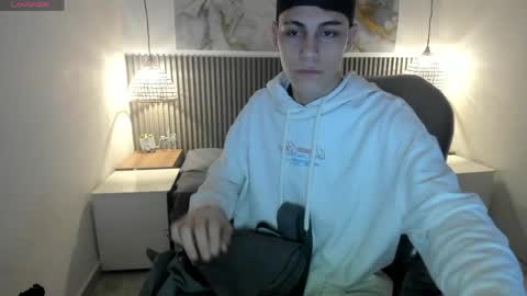 Snapshot of ethanx18 chatting on 2, 5, 2026 ethanx18 online show from 2, 5, 2026