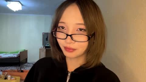 ethelynartice online show from 15, 4, 2026