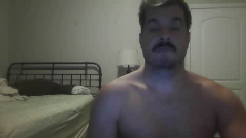 Snapshot of etim33 chatting on 3, 11, 2025 etim33 online show from 3, 11, 2025