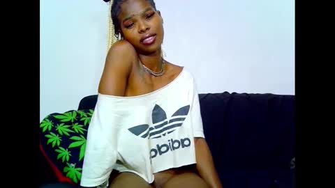 eva4him831 online show from 26, 1, 2025