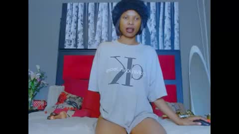 eva4him831 online show from 3, 10, 2025