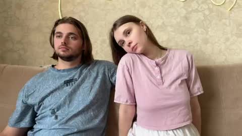 Eva Calvin online show from 4, 3, 2026