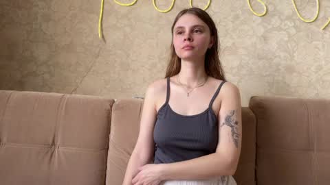 Eva Calvin online show from 1, 4, 2026