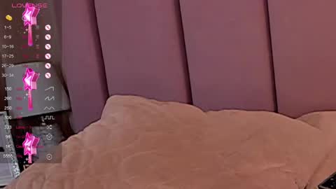 Eva Cramer online show from 7, 3, 2025