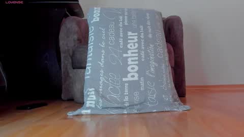 Eva online show from 9, 9, 2025