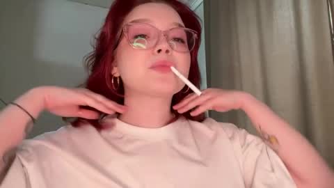 Snapshot of eva_kittenn chatting on 29, 4, 2026 eva_kittenn online show from 29, 4, 2026