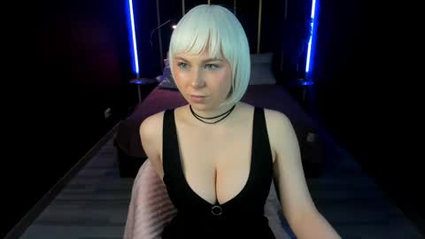 Eva online show from 31, 5, 2026