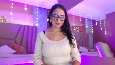 Snapshot of eva_mejia chatting on 30, 7, 2026 Eva online show from 30, 7, 2026