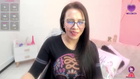 Eva  online show from 4, 3, 2026