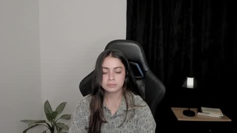 eva_monn online show from 10, 1, 2025