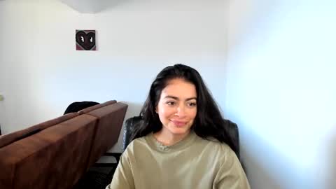 eva_monn online show from 10, 7, 2026