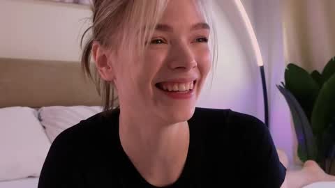 Eva online show from 12, 2, 2025