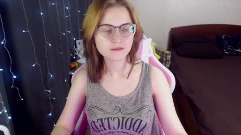 Snapshot of eva_orchid chatting on 1, 2, 2025 Eva online show from 1, 2, 2025