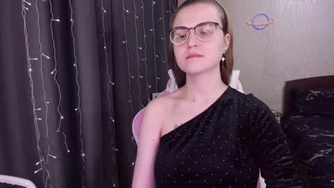 Snapshot of eva_orchid chatting on 19, 2, 2025 Eva online show from 19, 2, 2025