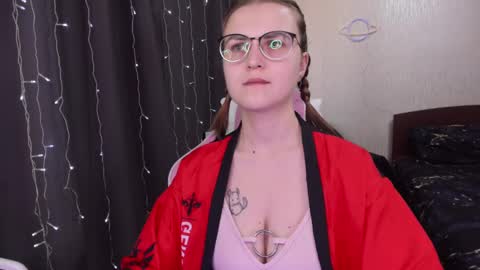 Snapshot of eva_orchid chatting on 21, 2, 2025 Eva online show from 21, 2, 2025