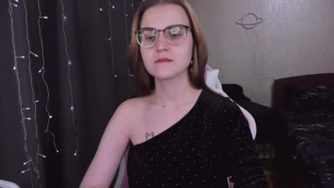 Snapshot of eva_orchid chatting on 22, 2, 2025 Eva online show from 22, 2, 2025