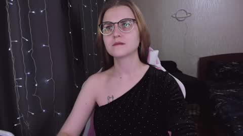 Snapshot of eva_orchid chatting on 22, 2, 2025 Eva online show from 22, 2, 2025